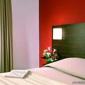 3* Appart hôtel Appart’city Genève –